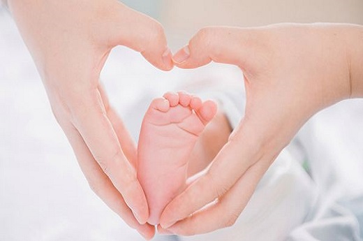 试管婴儿取卵时疼吗？卵巢早衰可以做试管婴儿吗？